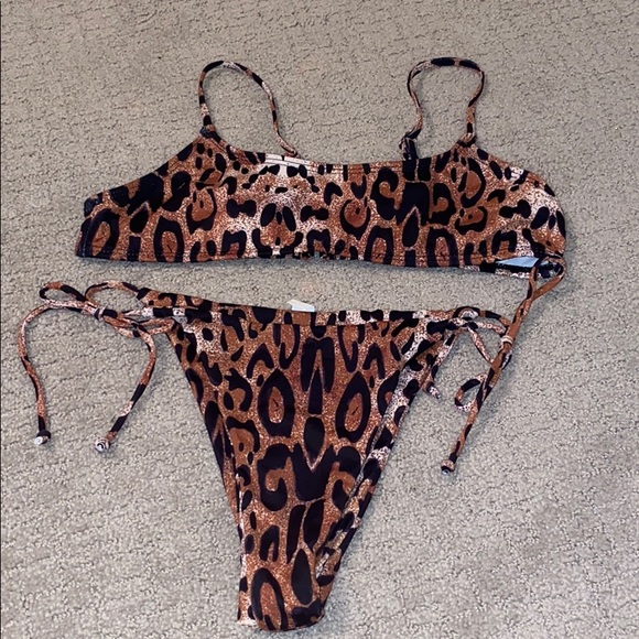 SHEIN Bikini - Picture 1 of 2